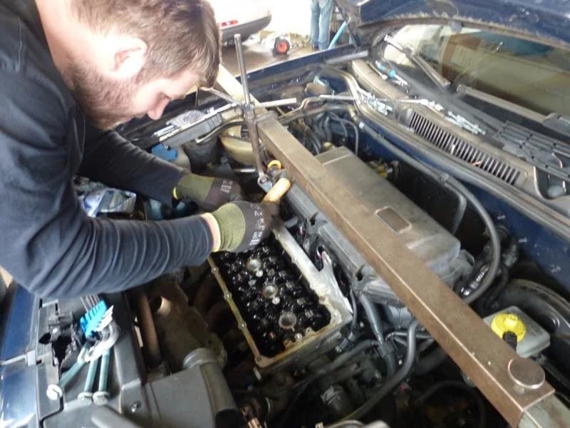 Kundendienste und Reparaturen